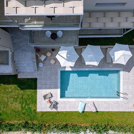 Arodo Suites Nea Iraklitsa Luaran gambar