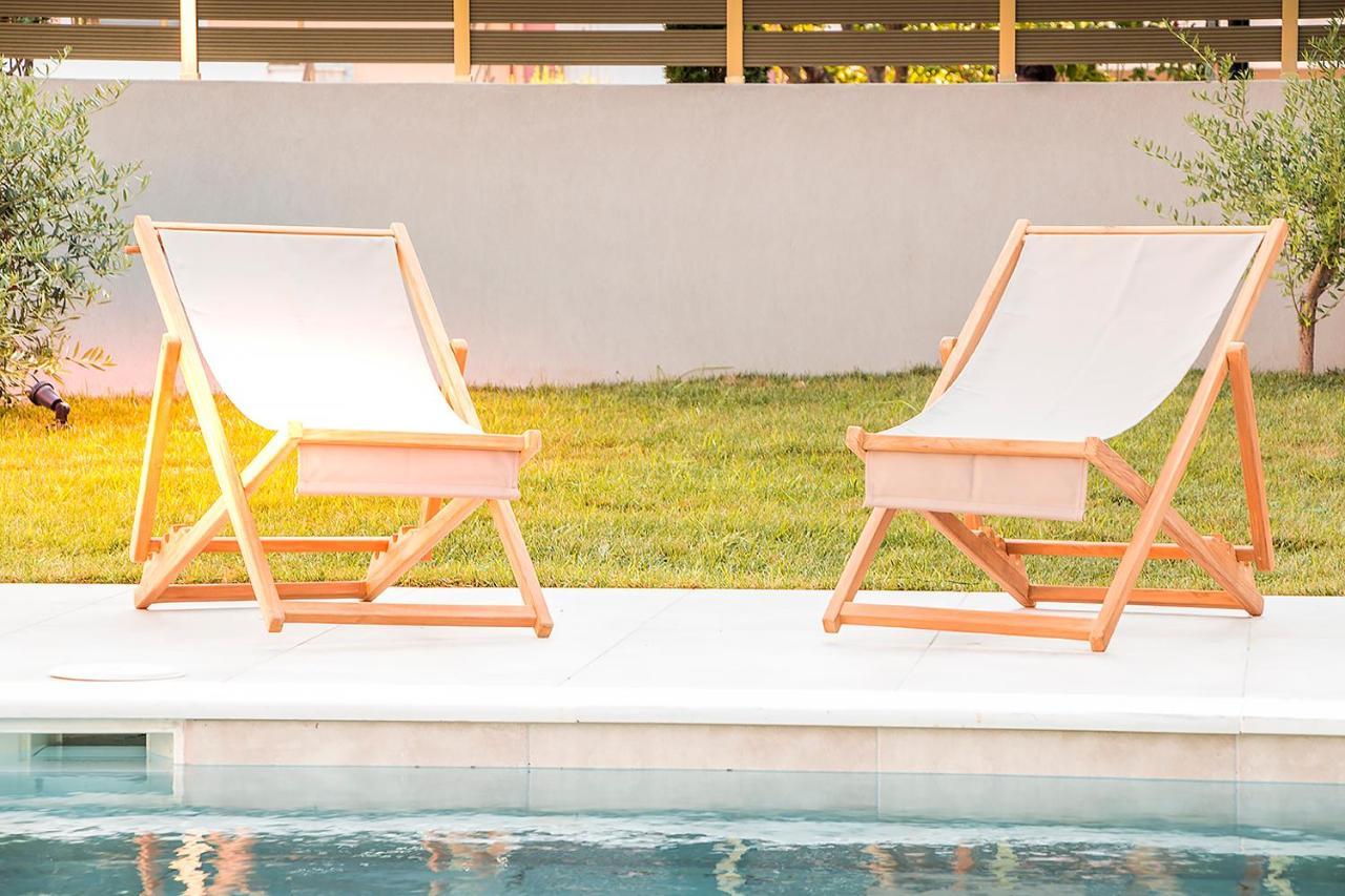Arodo Suites Nea Iraklitsa Luaran gambar