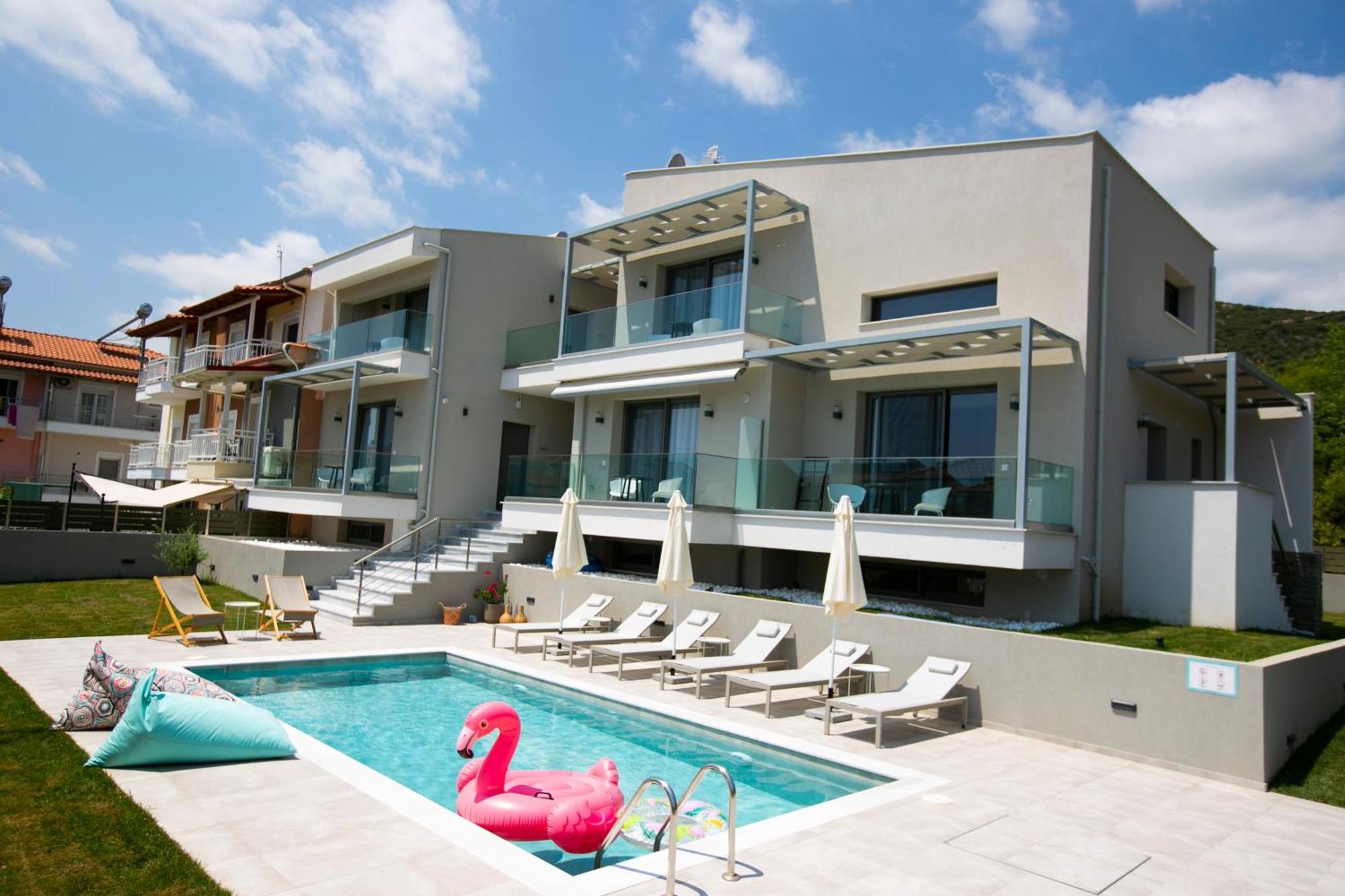 Arodo Suites Nea Iraklitsa Luaran gambar