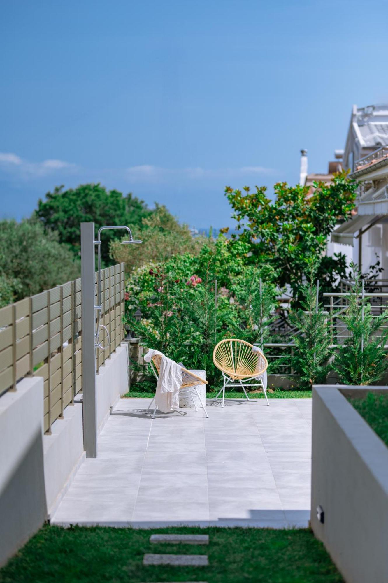 Arodo Suites Nea Iraklitsa Luaran gambar