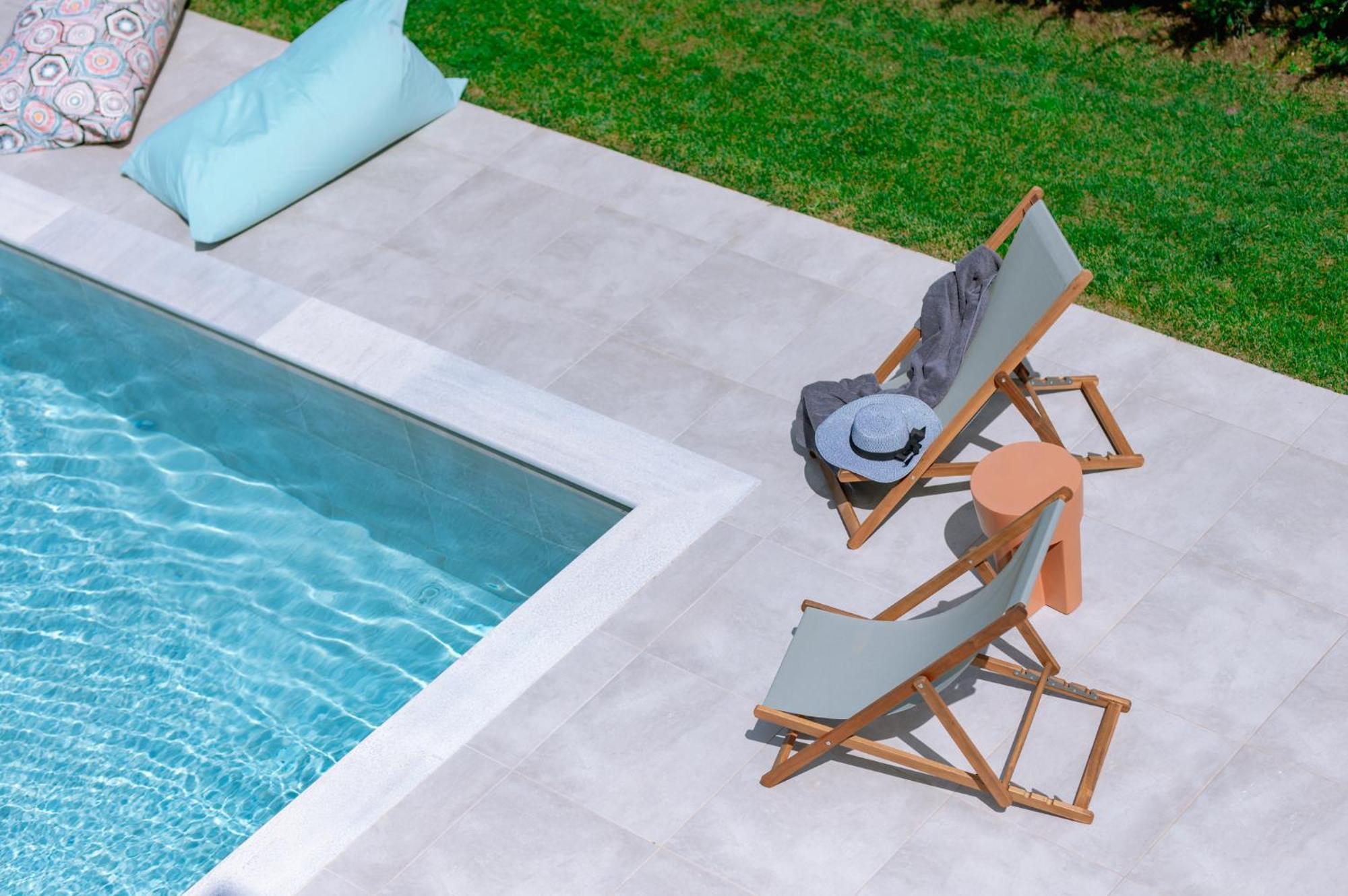 Arodo Suites Nea Iraklitsa Luaran gambar